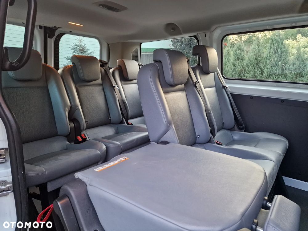 Ford Transit Custom - 11