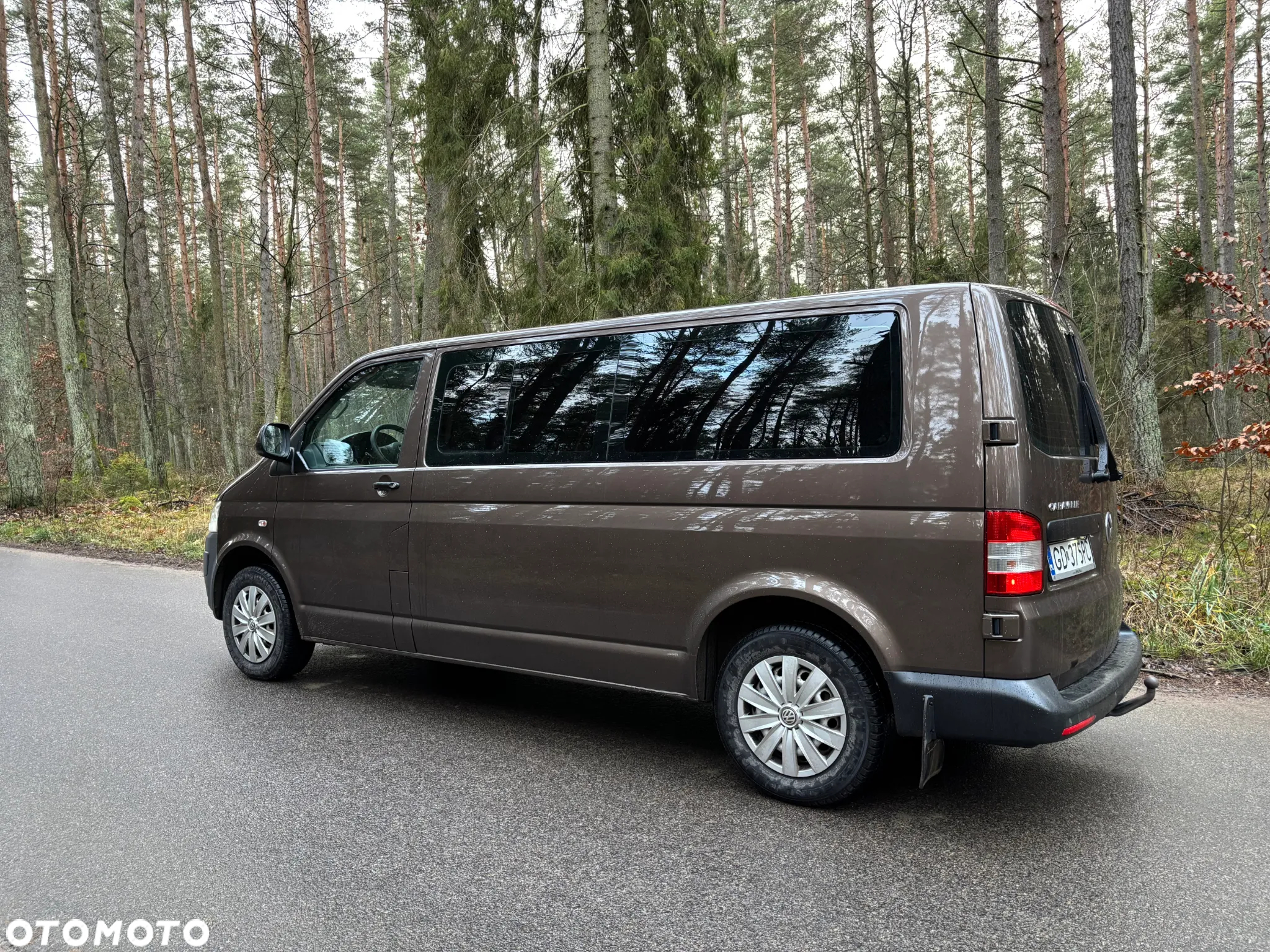 Volkswagen Caravelle - 4