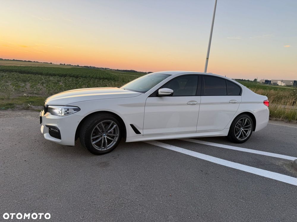 BMW Seria 5 520d xDrive - 7