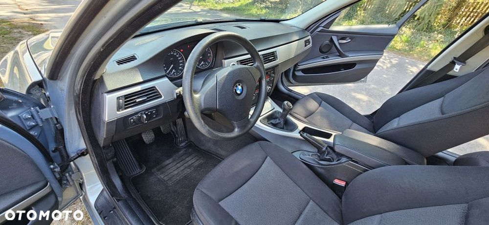 BMW Seria 3 - 9
