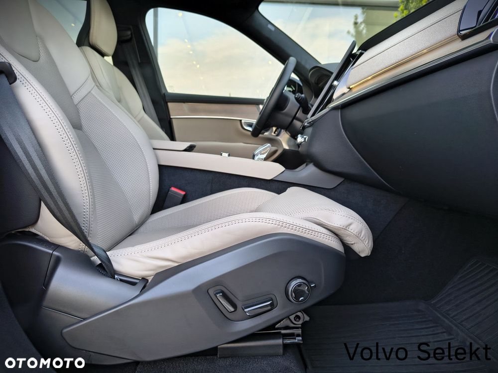 Volvo XC 90 - 29