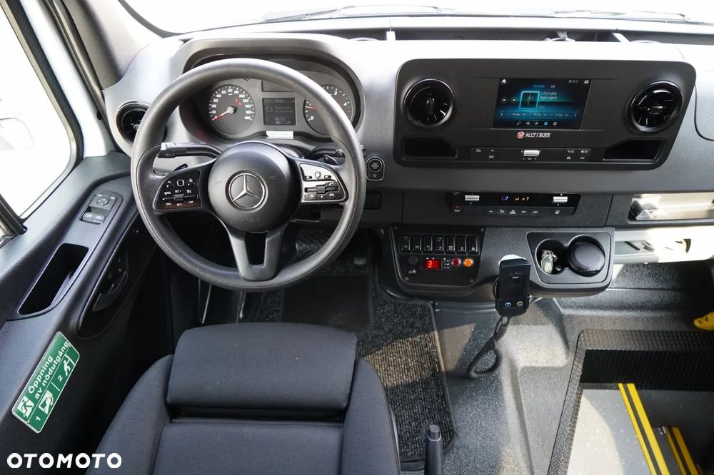 Mercedes-Benz SPRINTER 516 CDI / 2x KLIMA / SPROWADZONY / BOGATE WYPOSAŻENIE /  KLIMA  / - 21