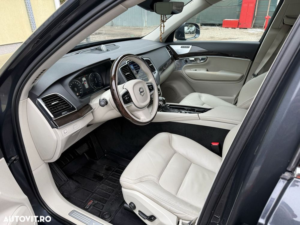 Volvo XC 90 D5 AWD Inscription - 4