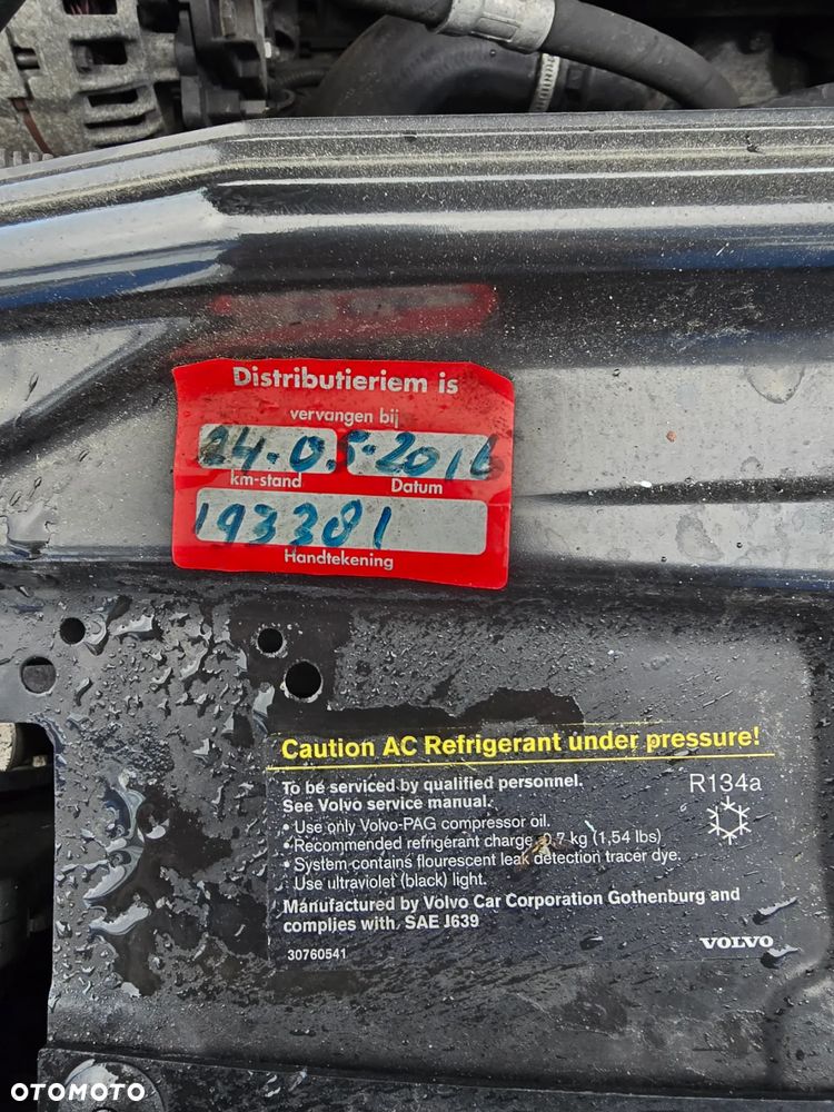 Volvo S60 D5 Summum - 16