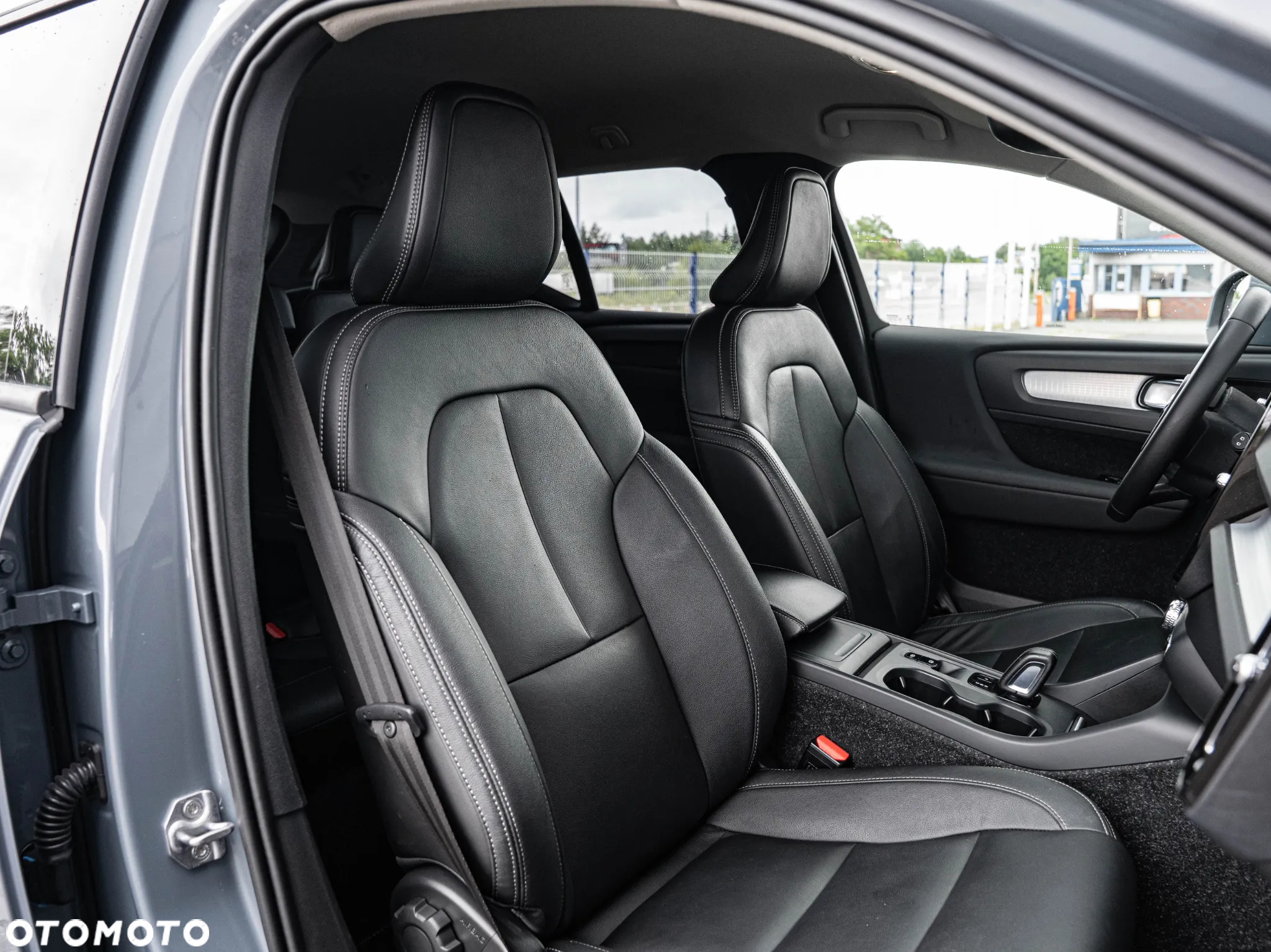 Volvo XC 40 D3 SCR Momentum Core - 26