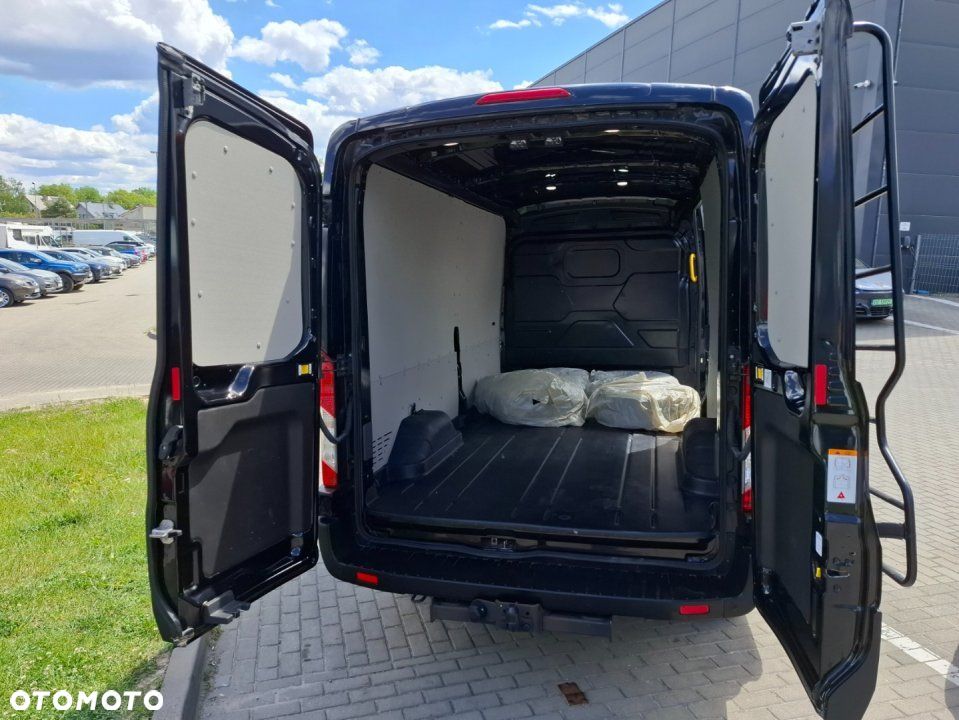 Ford Transit - 8