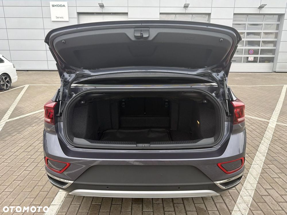 Volkswagen T-Roc - 18