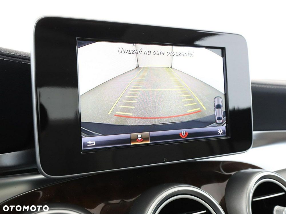 Mercedes-Benz Klasa C 300 7G-TRONIC Exclusive - 25
