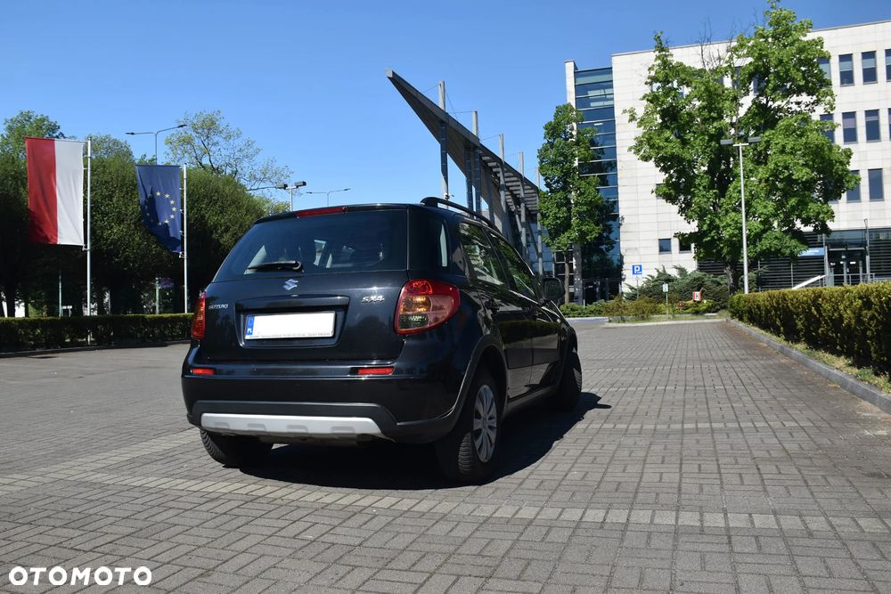 Suzuki SX4 - 8