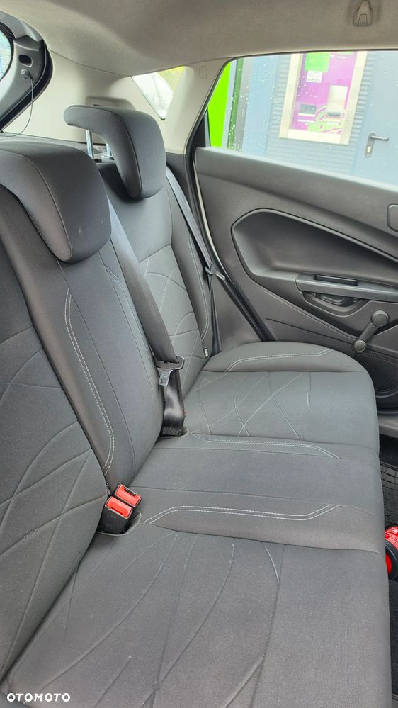 Ford Fiesta - 14