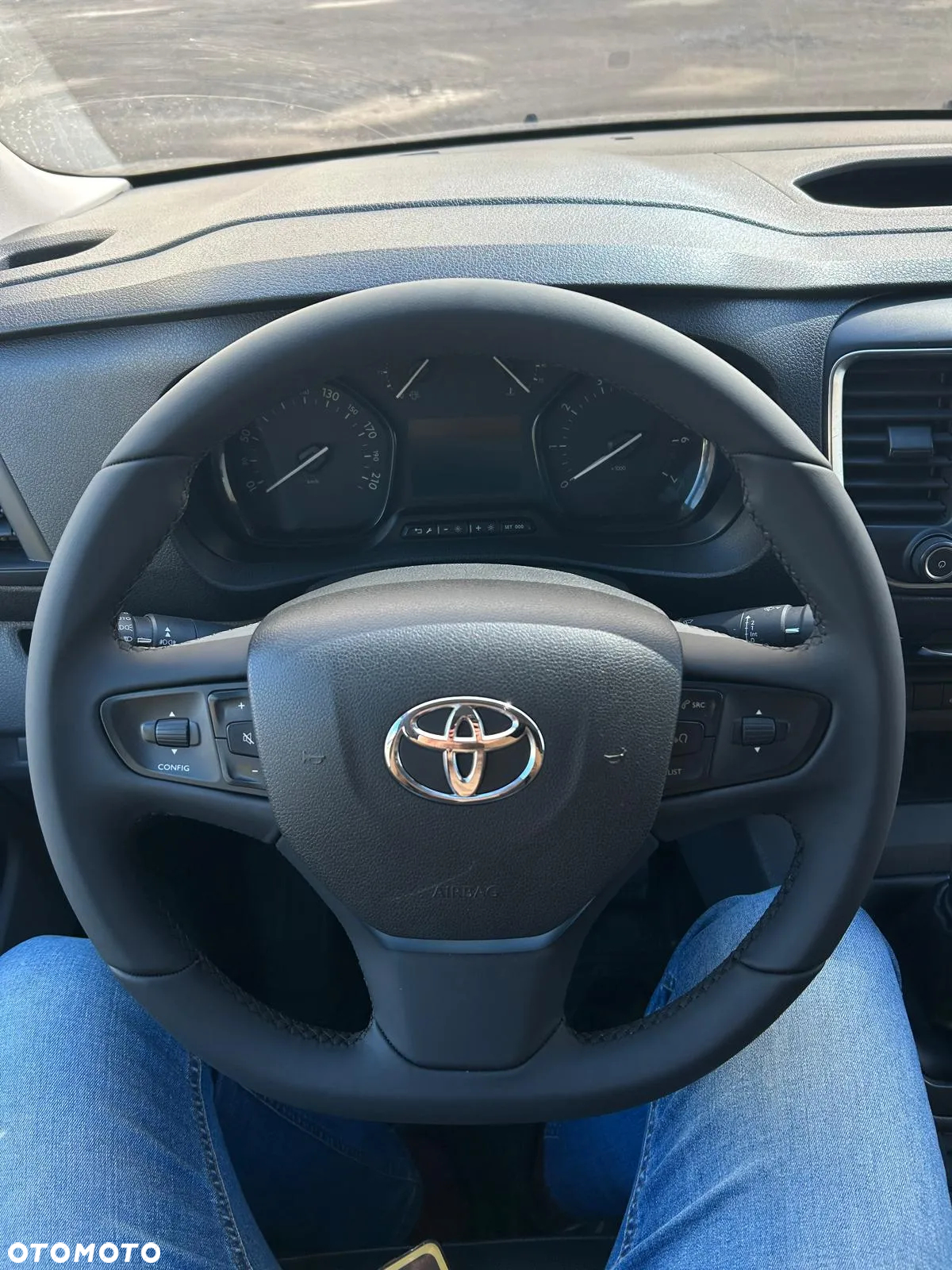 Toyota PROACE - 19