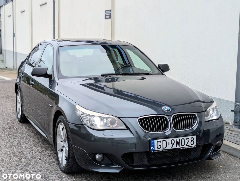 BMW Seria 5 530d xDrive Edition Sport - 9