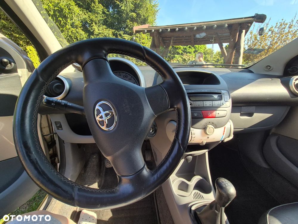 Toyota Aygo - 5