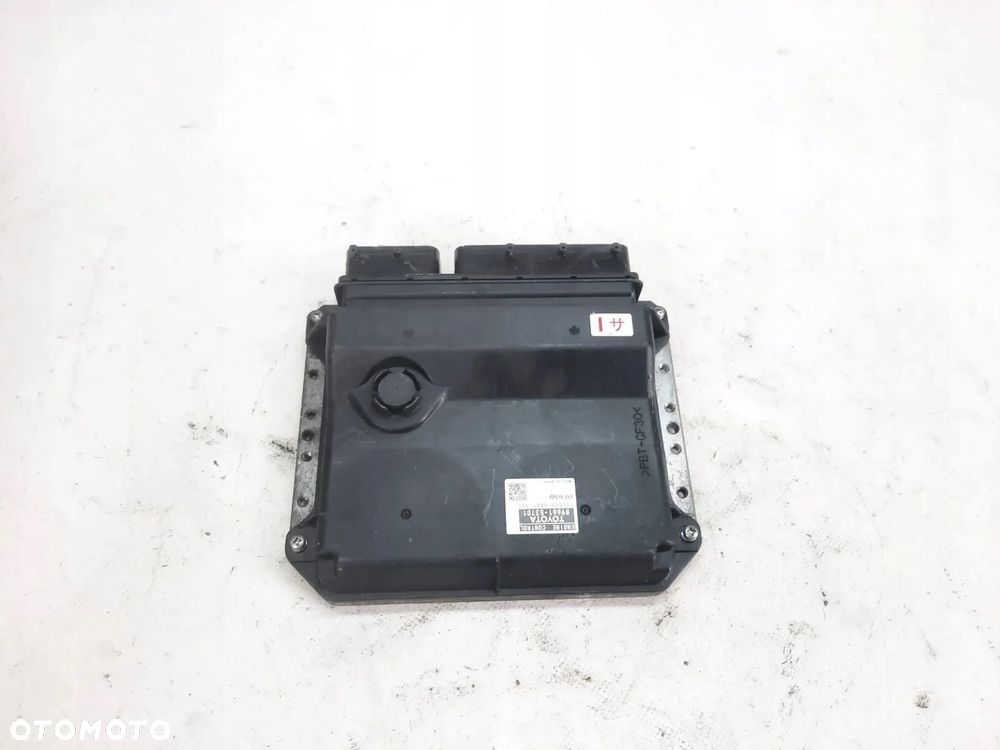 KOMPUTER STEROWNIK SILNIKA LEXUS IS220d 2.2 D 89661-53701 - 3