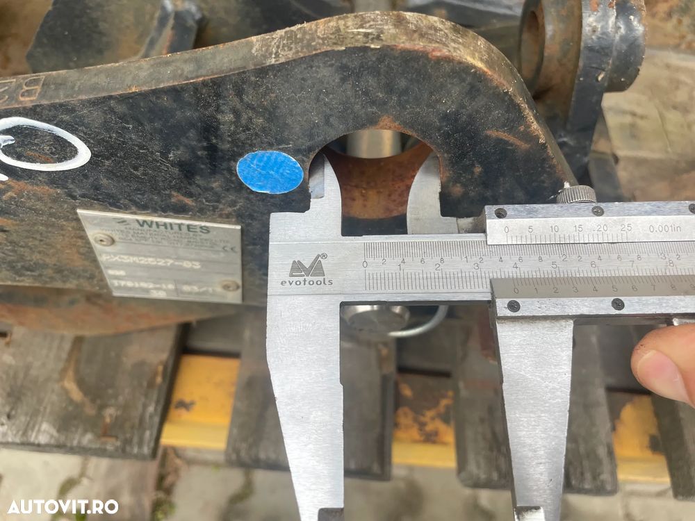 Sistem rapid de prindere Cupe excavator pentru excavator de 3.5 Tone - 6