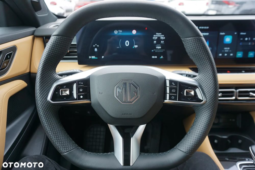 MG HS 1.5 T-GDI Excite DCT - 9