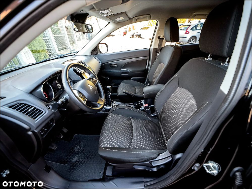 Mitsubishi ASX - 30