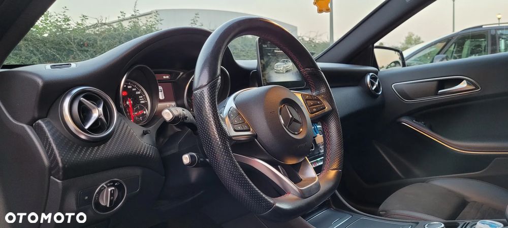 Mercedes-Benz Klasa A 220 4Matic 7G-DCT Motorsport Edition - 11