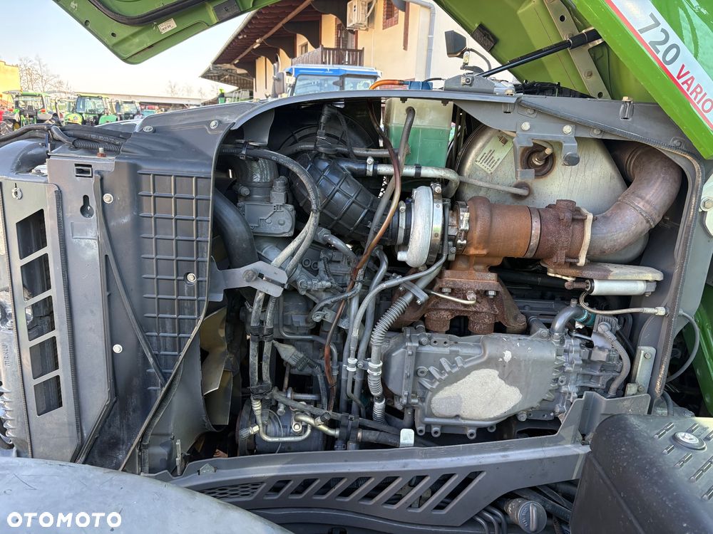 Fendt 720 VARIO - 19
