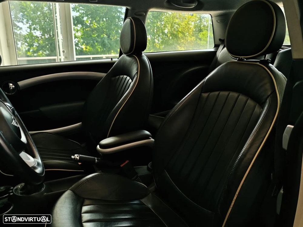 MINI 3 Portas Cooper S - 34
