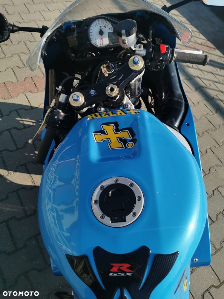 Suzuki GSX-R - 4