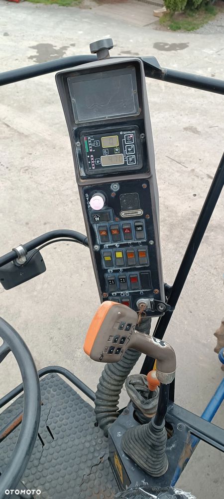 New Holland Braud SB 52 - 6