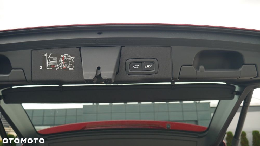 Volvo XC 60 - 32