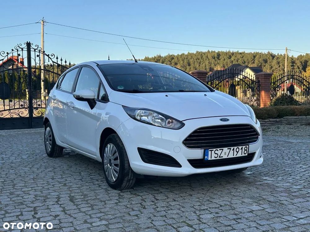 Ford Fiesta - 28