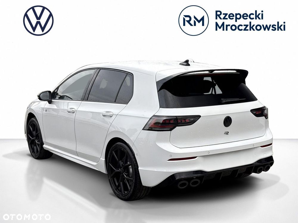 Volkswagen Golf 2026 photo 3