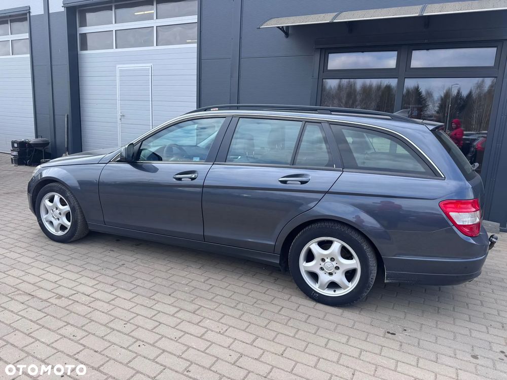 Mercedes-Benz Klasa C 180 Kompressor - 25