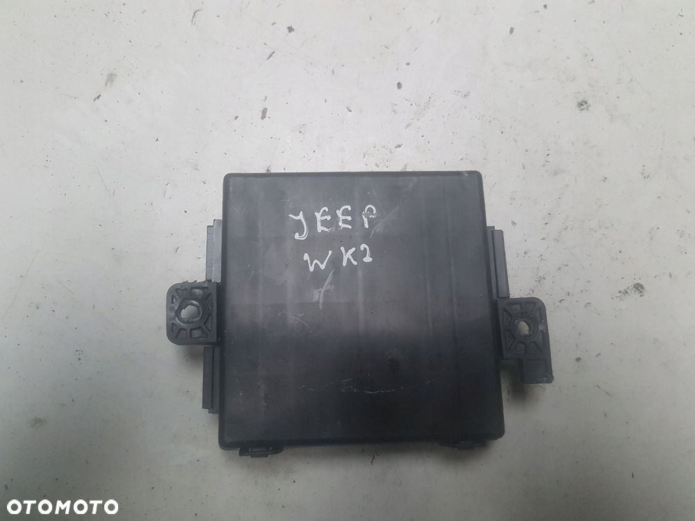 JEEP GRAND CHEROKEE WK2 LIFT MODUŁ STEROWNIK - 2