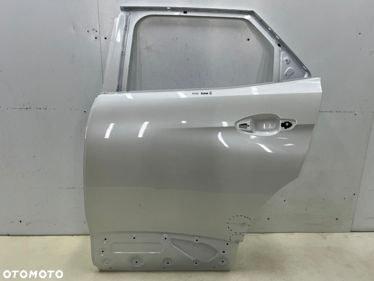 Drzwi Peugeot 3008 2 II 16-24r. lewe tylne lewy tył - 1