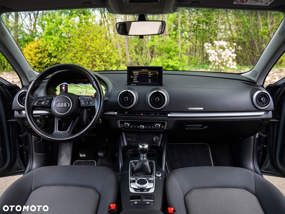 Audi A3 Sportback 2.0 TDI Sport - 33