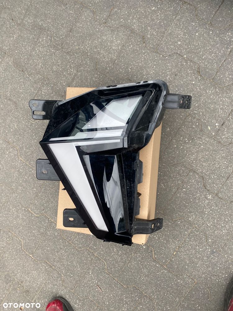 RENAULT CAPTUR II 2 Lift 24- > LAMPA LEDOWA ŚWIATŁO DO JAZDY DZIENNEJ DRL LEWA LAMPA PRZEDNIA ZDERZAKA W ZDERZAK PRZEDNI LED LEWY PRZÓD LEDOWY HALOGEN 266058468R - 3