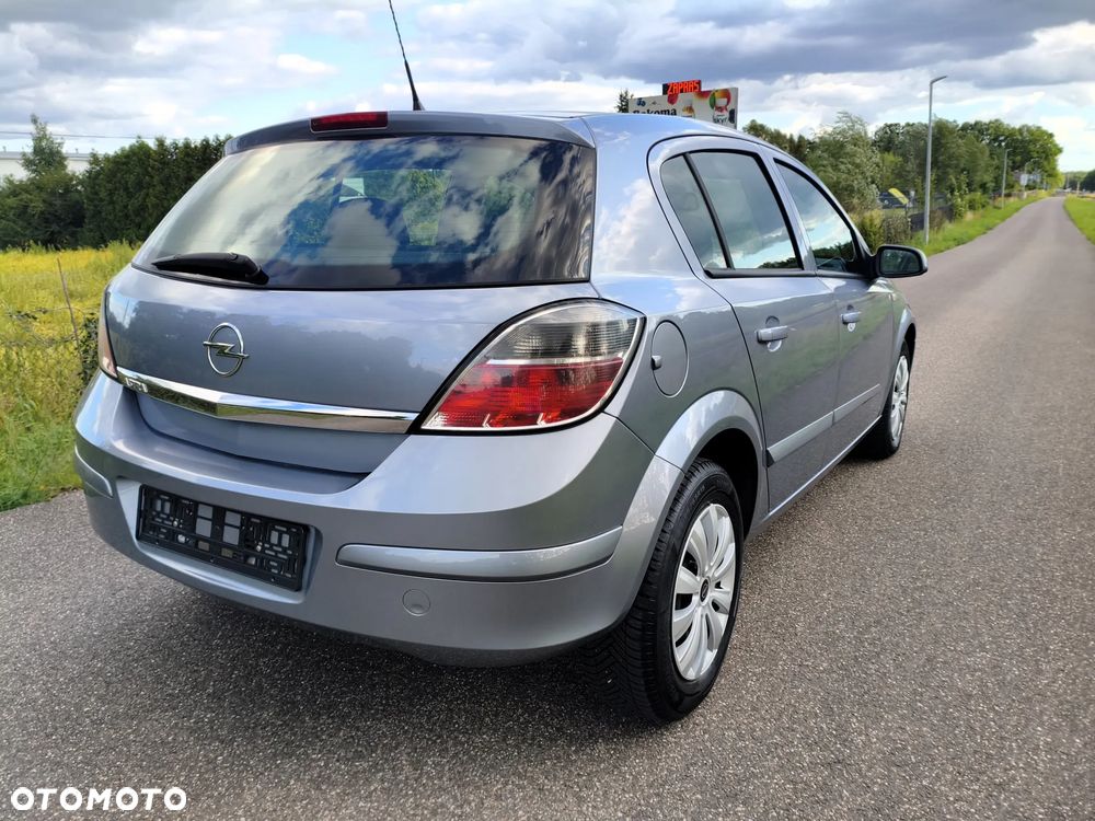 Opel Astra 1.4 Enjoy - 11