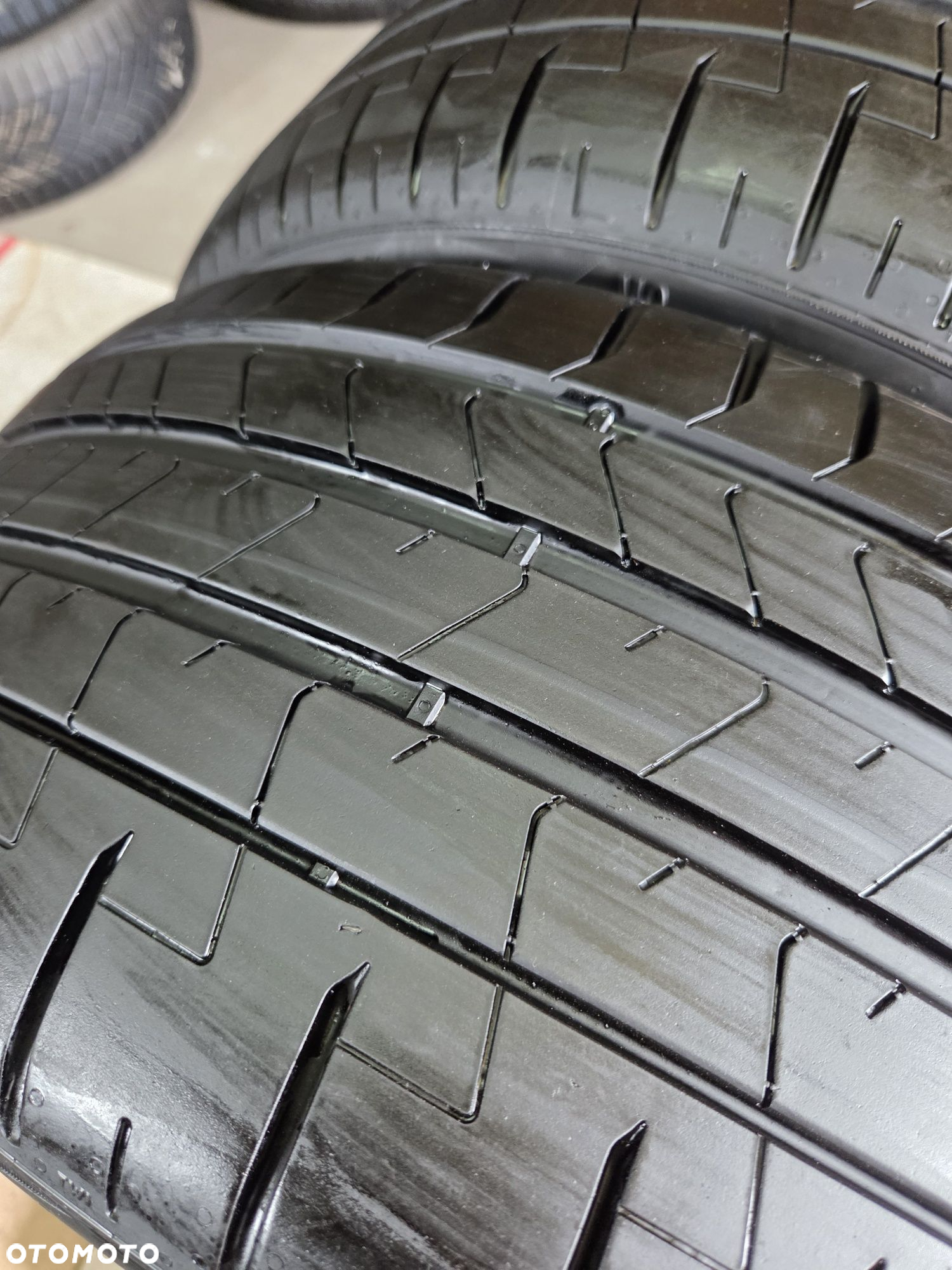 opony używane 255/35R19 Pirelli PZERO TM - 2