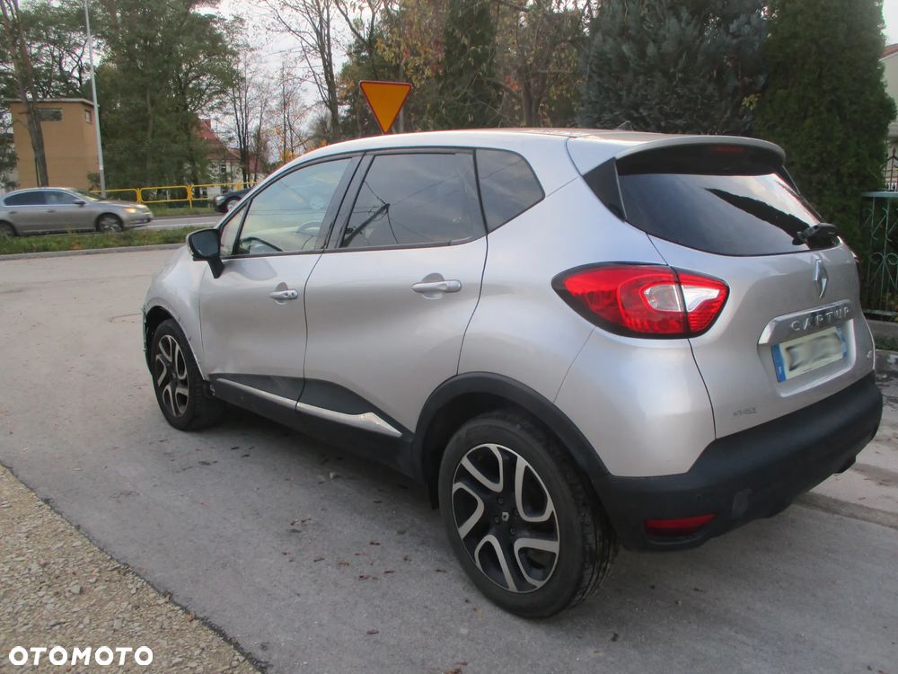 Renault Captur - 14