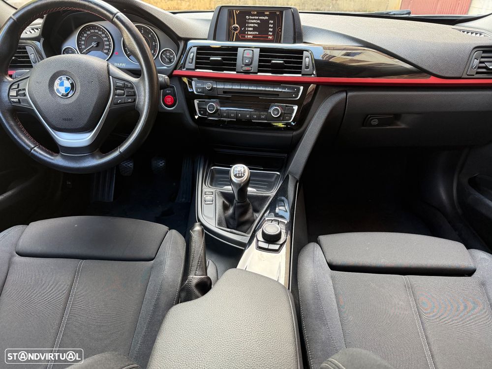 BMW 318 d Line Sport - 5