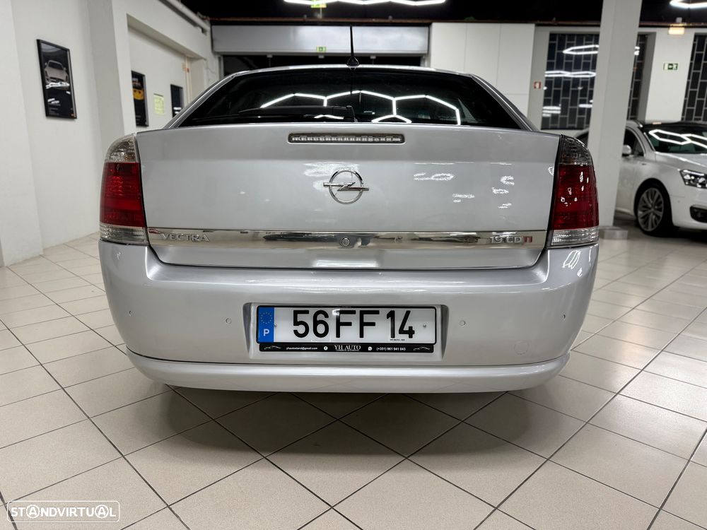 Opel Vectra 1.9 CDTi Auto. - 7