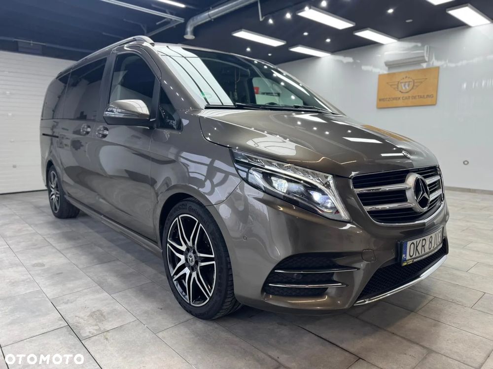 Mercedes-Benz Klasa V - 2