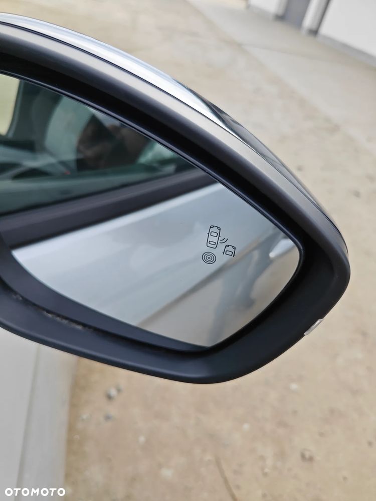 Opel Corsa 1.2 Elegance S&S - 27