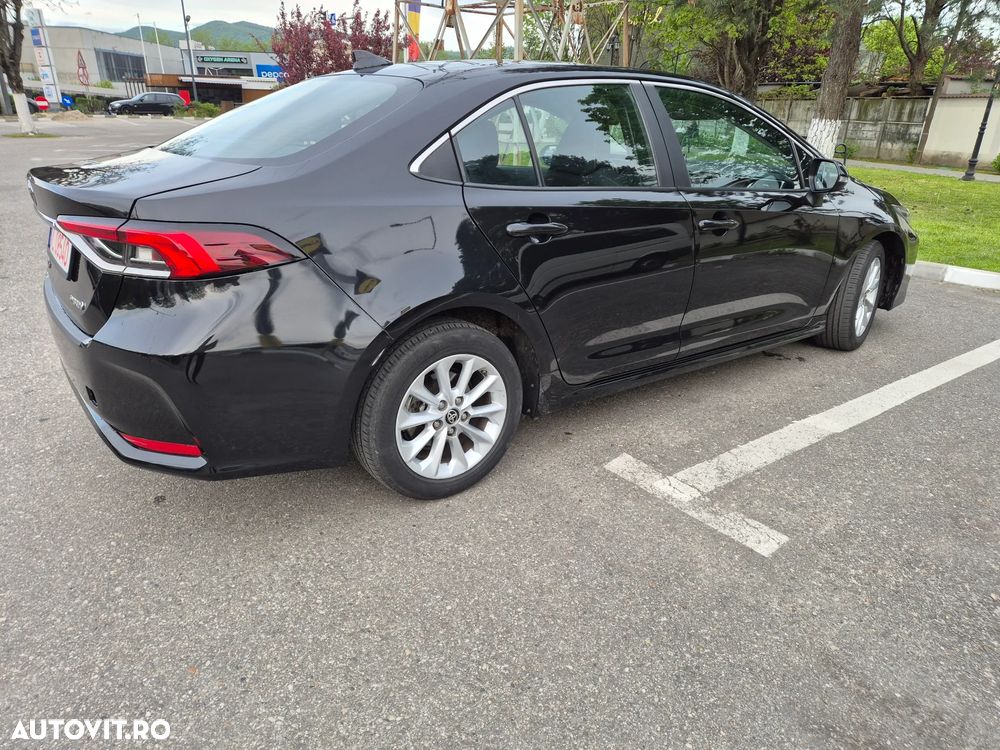 Toyota Corolla 1.8 Hybrid Comfort - 3