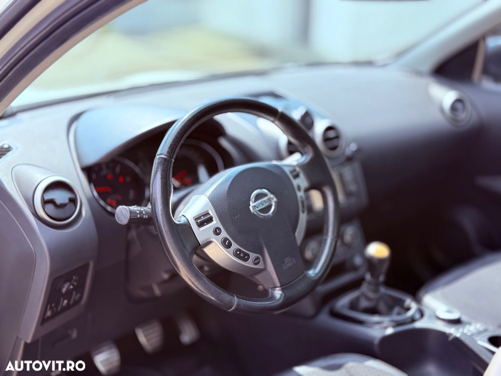 Nissan Qashqai+2 1.6 dCi DPF 4x4 Start/Stop acenta - 11