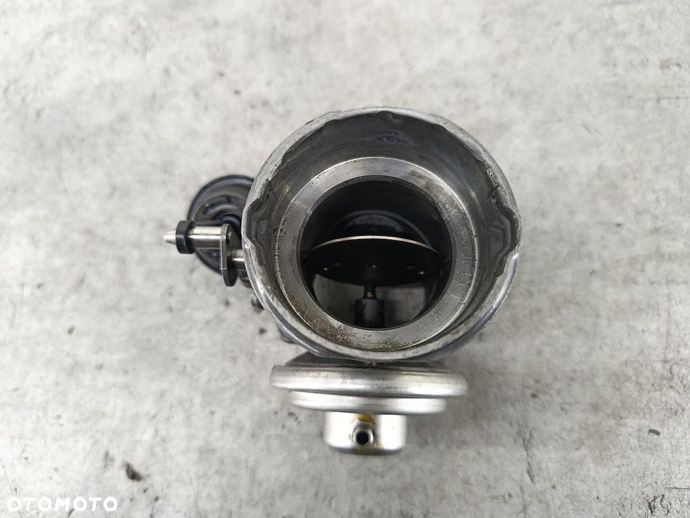 ZAWÓR EGR VW PASSAT B5 FL 038129637L 1.9 TDI - 8