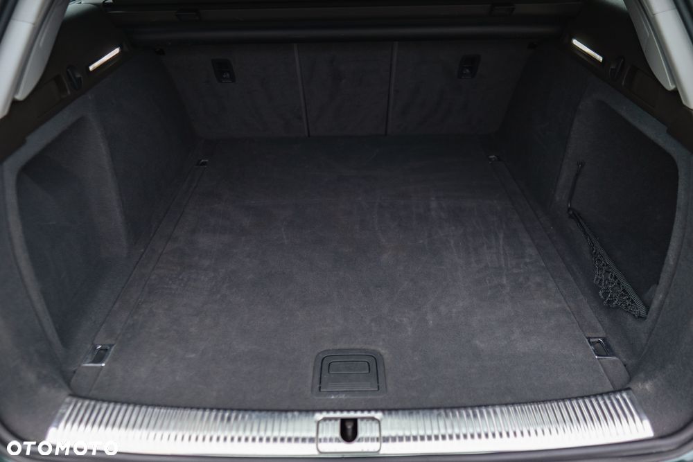 Audi A4 Avant 2.0 TDI S tronic sport - 29