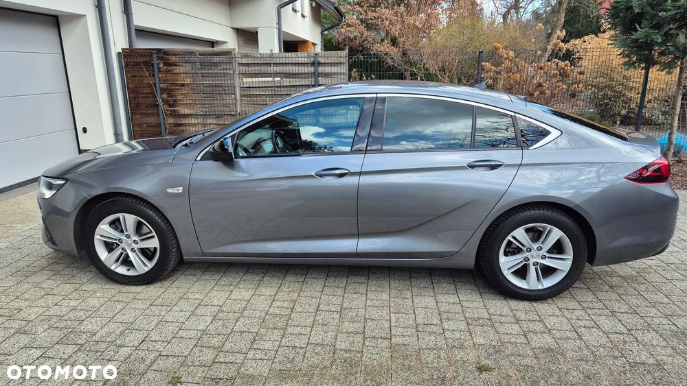 Opel Insignia 2.0 CDTI Elegance S&S - 2