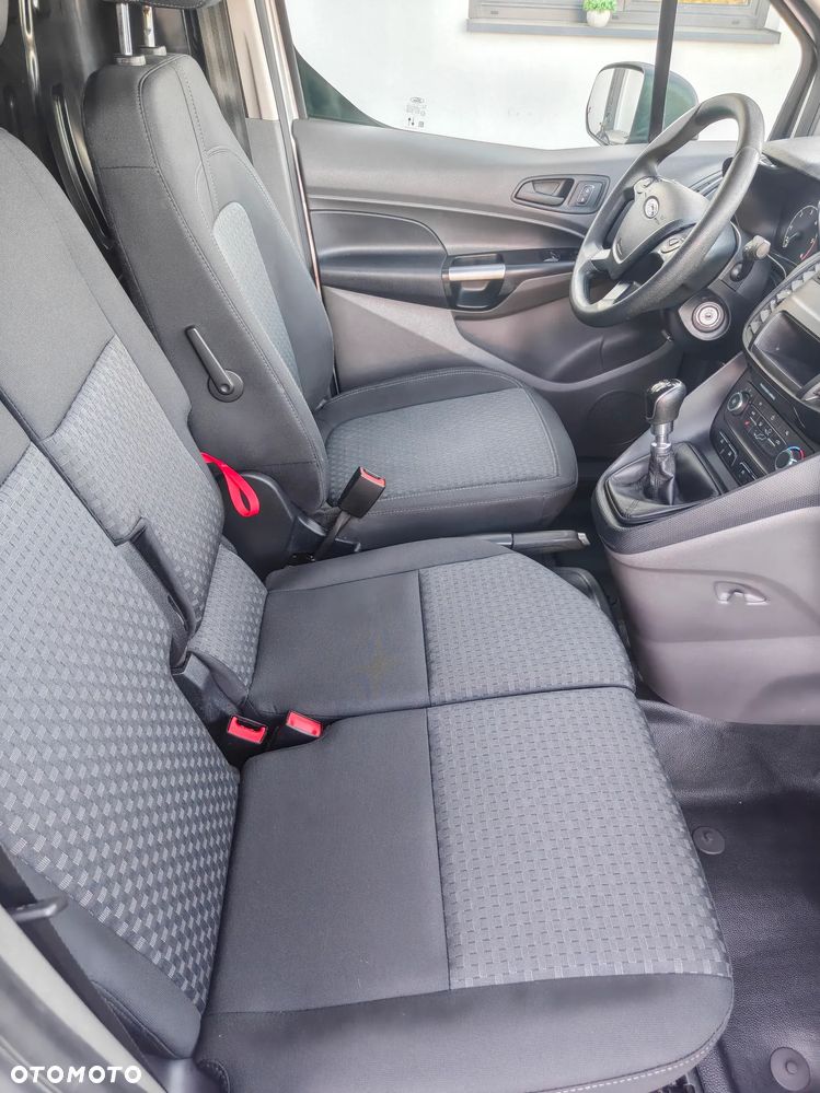 Ford Connect - 15