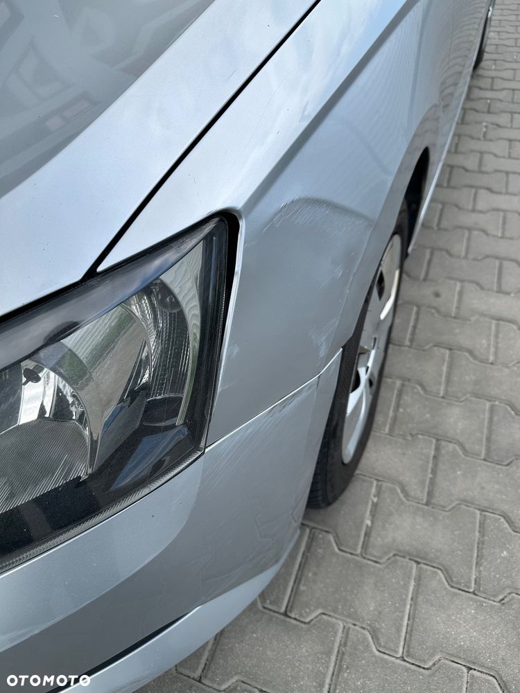 Skoda Fabia - 10