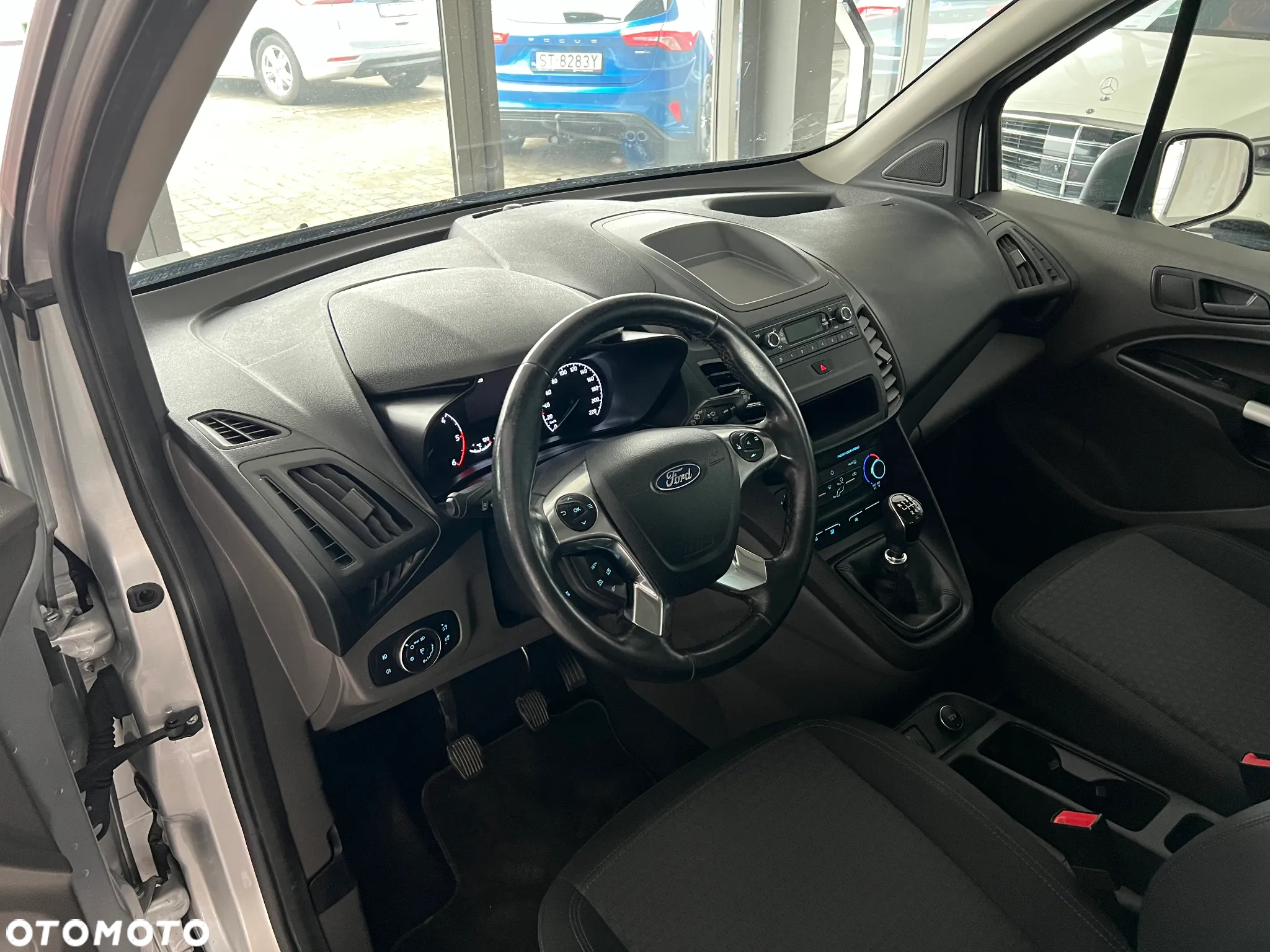 Ford Transit Connect - 20
