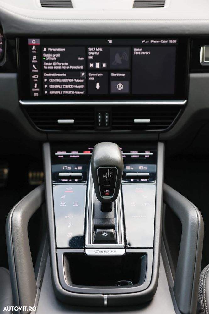 Porsche Cayenne - 11